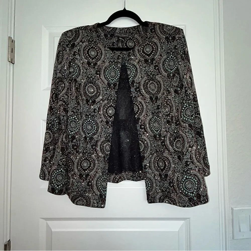 Jessica Howard Metallic Shimmer One Hook 3/4 Length Jacket